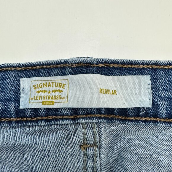 Signature by Levi Strauss Regular Men's size 38x32 Dark Wash Blue Denim jeans - Picture 3 of 6